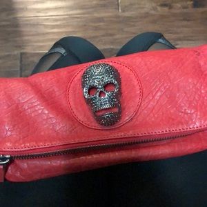 Thomas Wylde red clutch